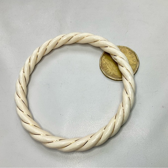 Mammoth Ivory 14K Carved Twist Bangle Bracelet 585 - Picture 3 of 8